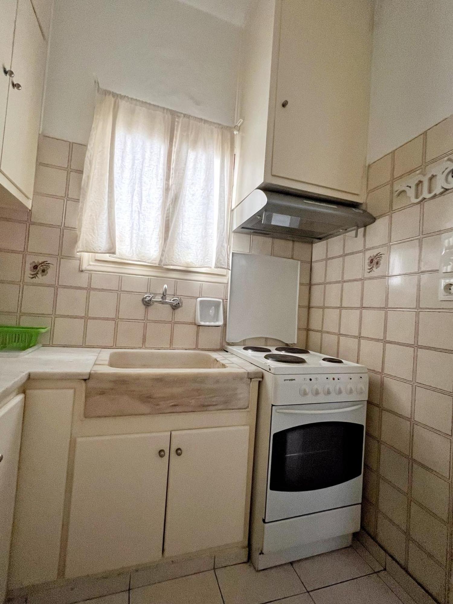 Apartmán Mario's Comfortable Local Apartment, Next To Metro Station, Close To Acropolis