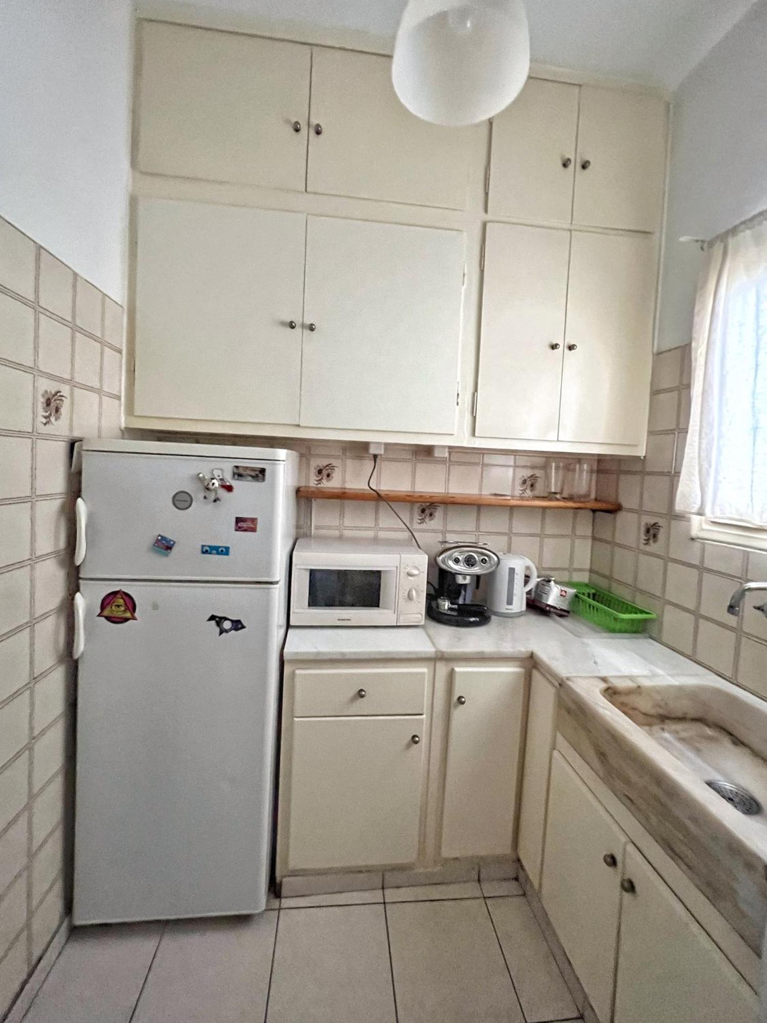 Mario's Comfortable Local Apartment, Next To Metro Station, Close To Acropolis Athens